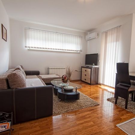Sisarka Apartmani ズラティボール エクステリア 写真